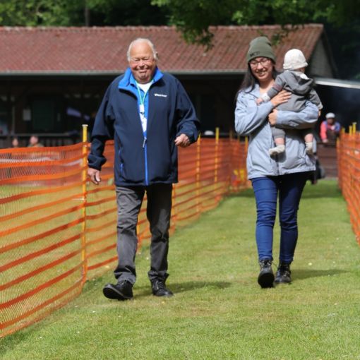 hunderennen 01 06 25