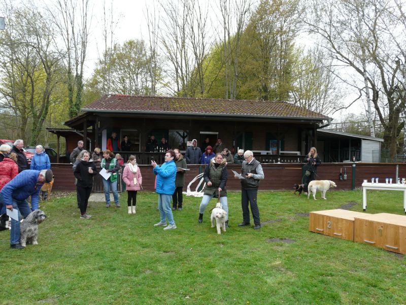 hunderennen 16 04 23